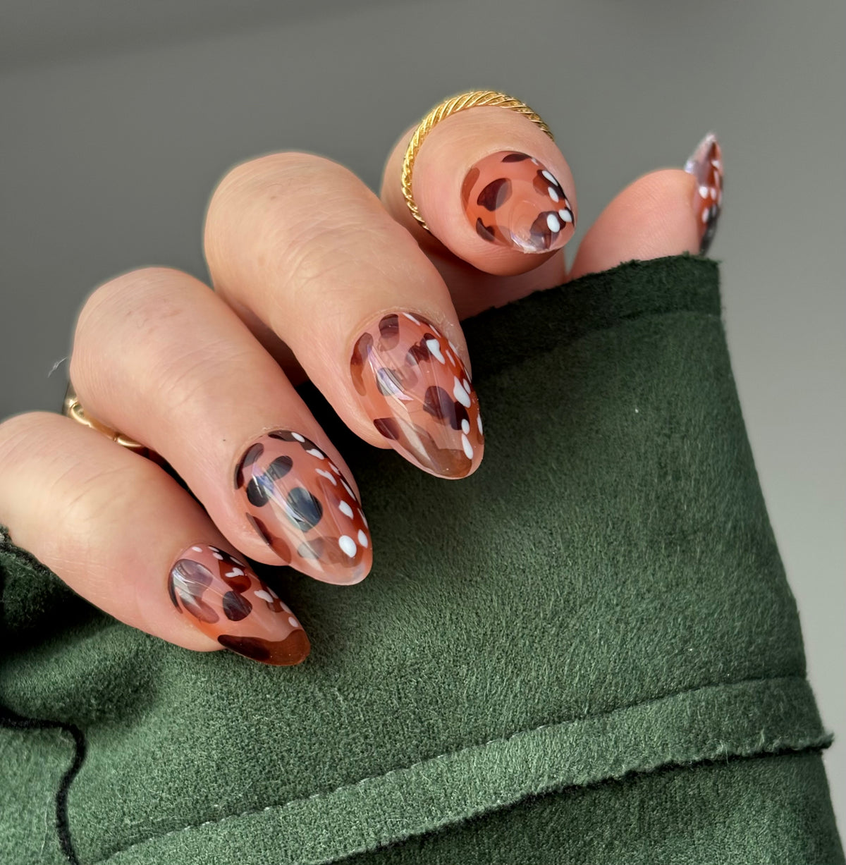 Press on Nails- Le retour de Bambi