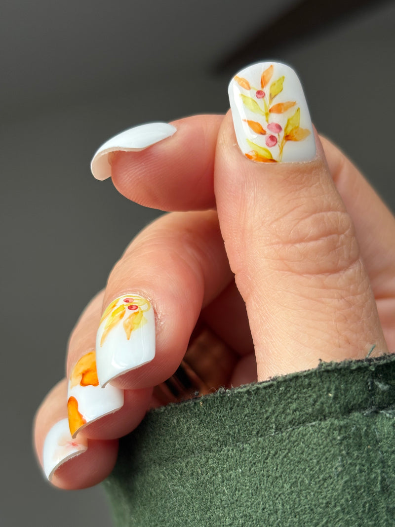 Press on Nails-MARIGOLD