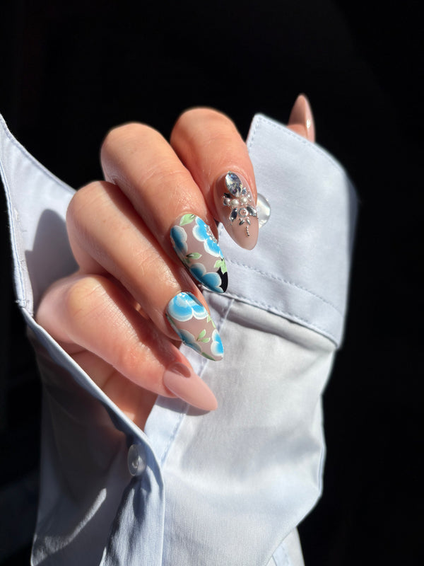 Press-On Nails -Marys Blue
