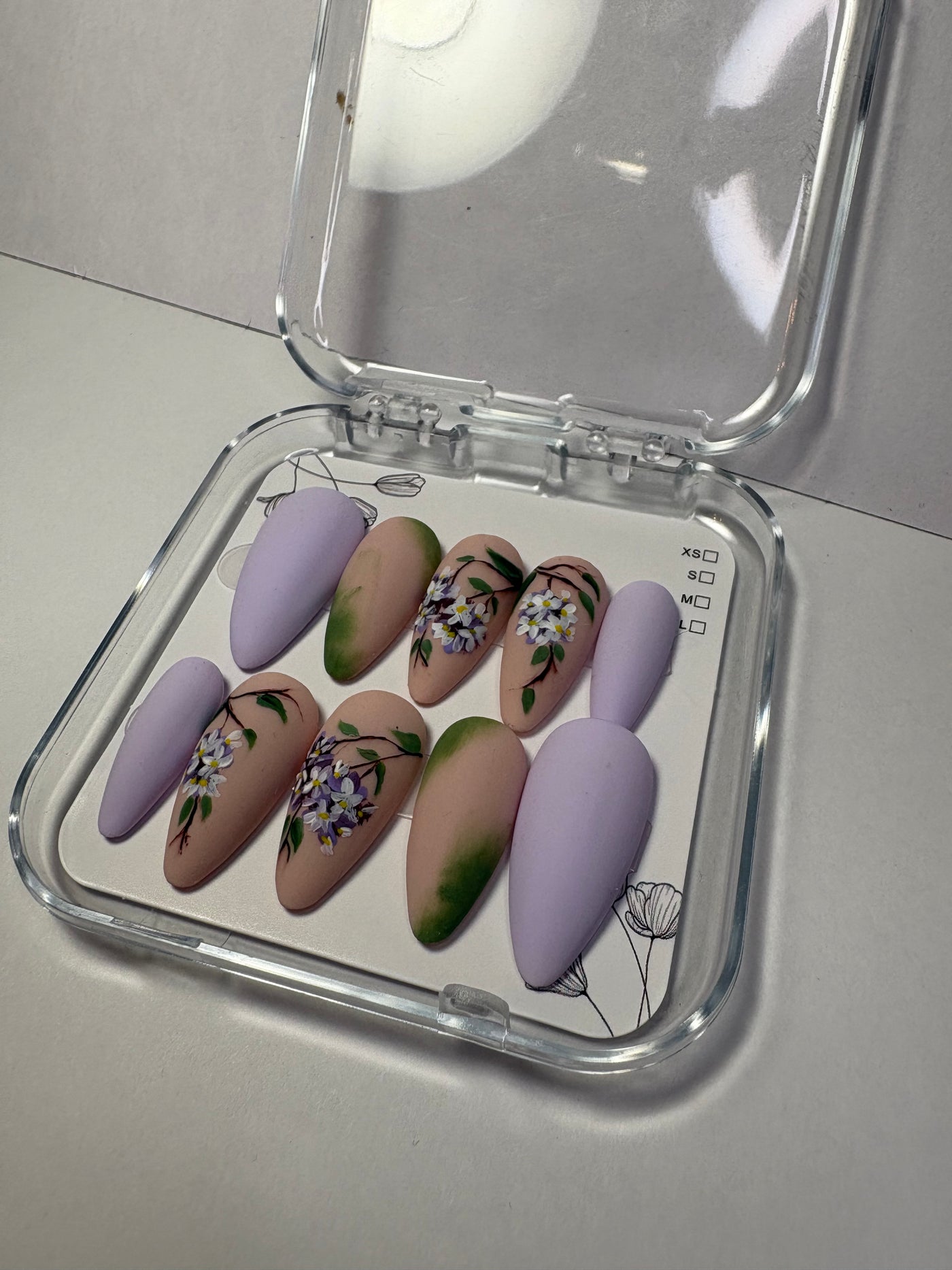 Press-On Nails Printemps -Lilas