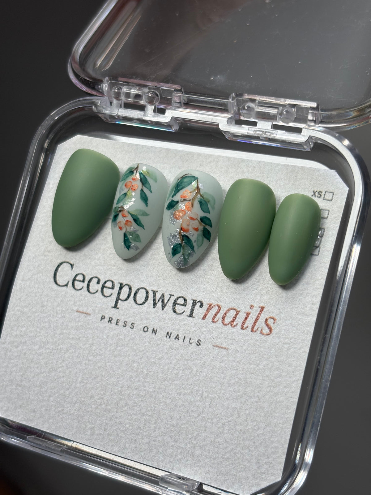 Press on Nails-Autumn Mint growvy