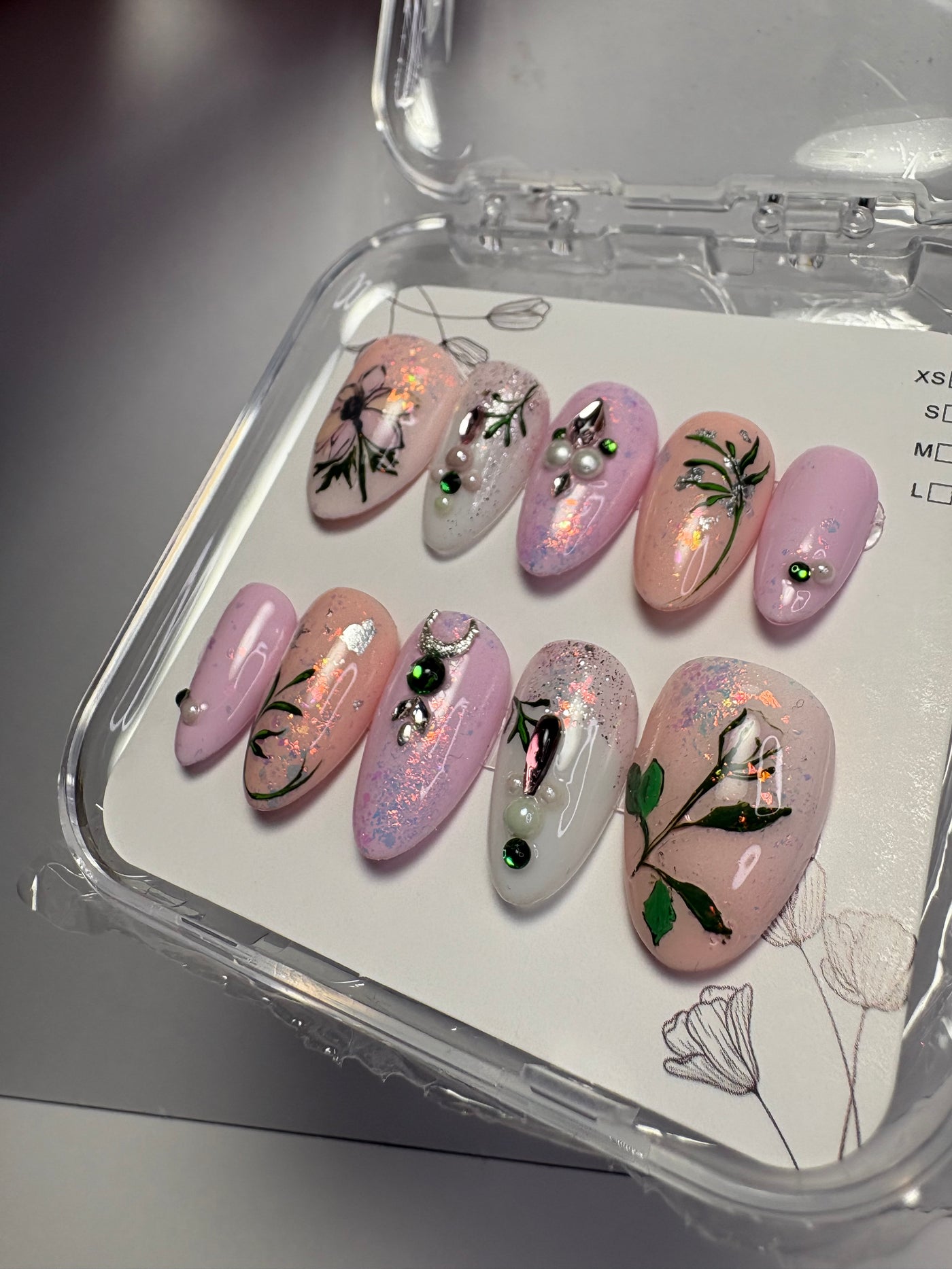 Press-On Nails - Inspiboxoka