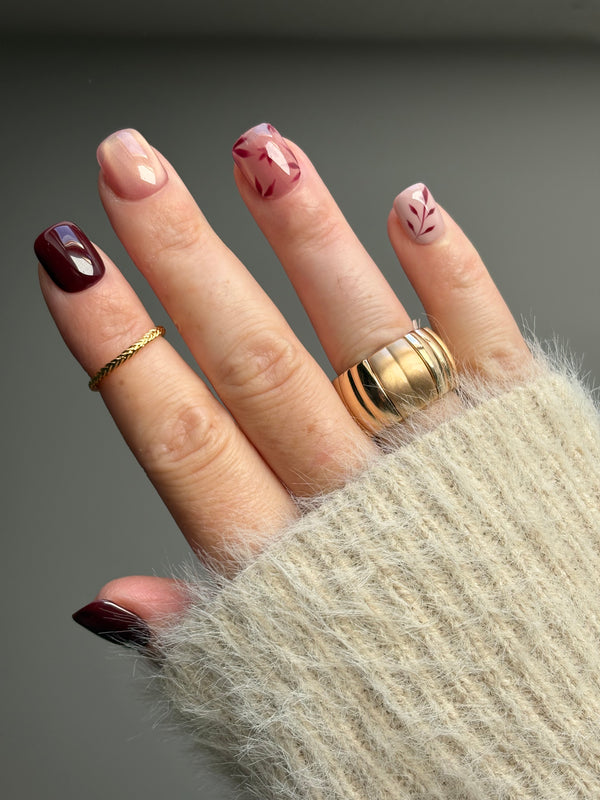 Press on Nails-Burgundy Garden