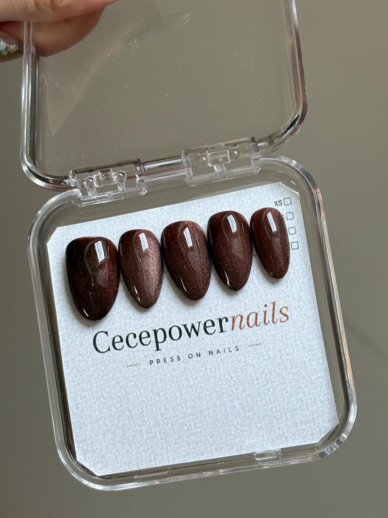 Press-On Nails -Unita Cookies Expresso