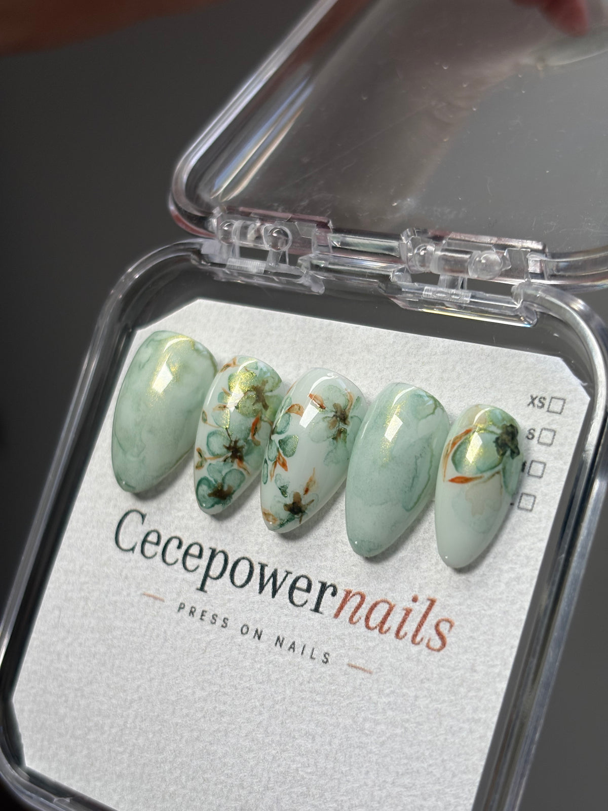 Press on Nails-Freya mint