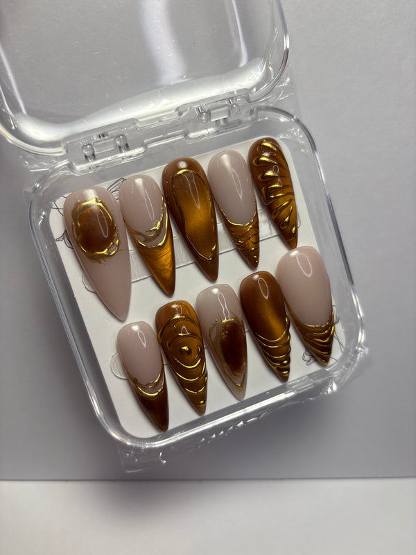 Press-On Nails -Browning