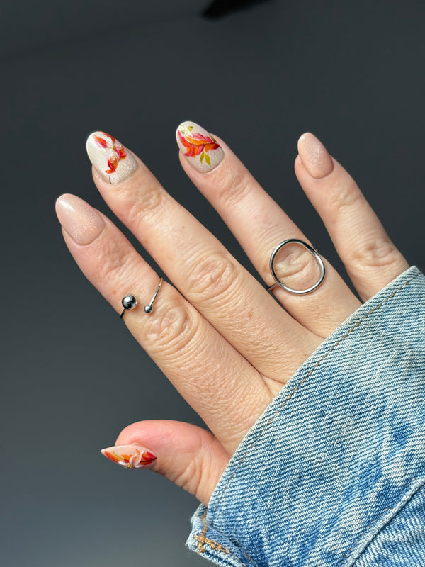 Press on Nails-Painted Lady