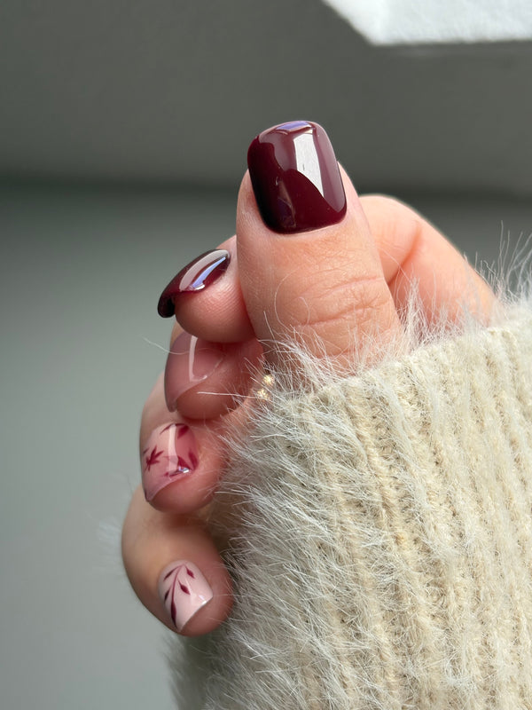 Press on Nails-Burgundy Garden