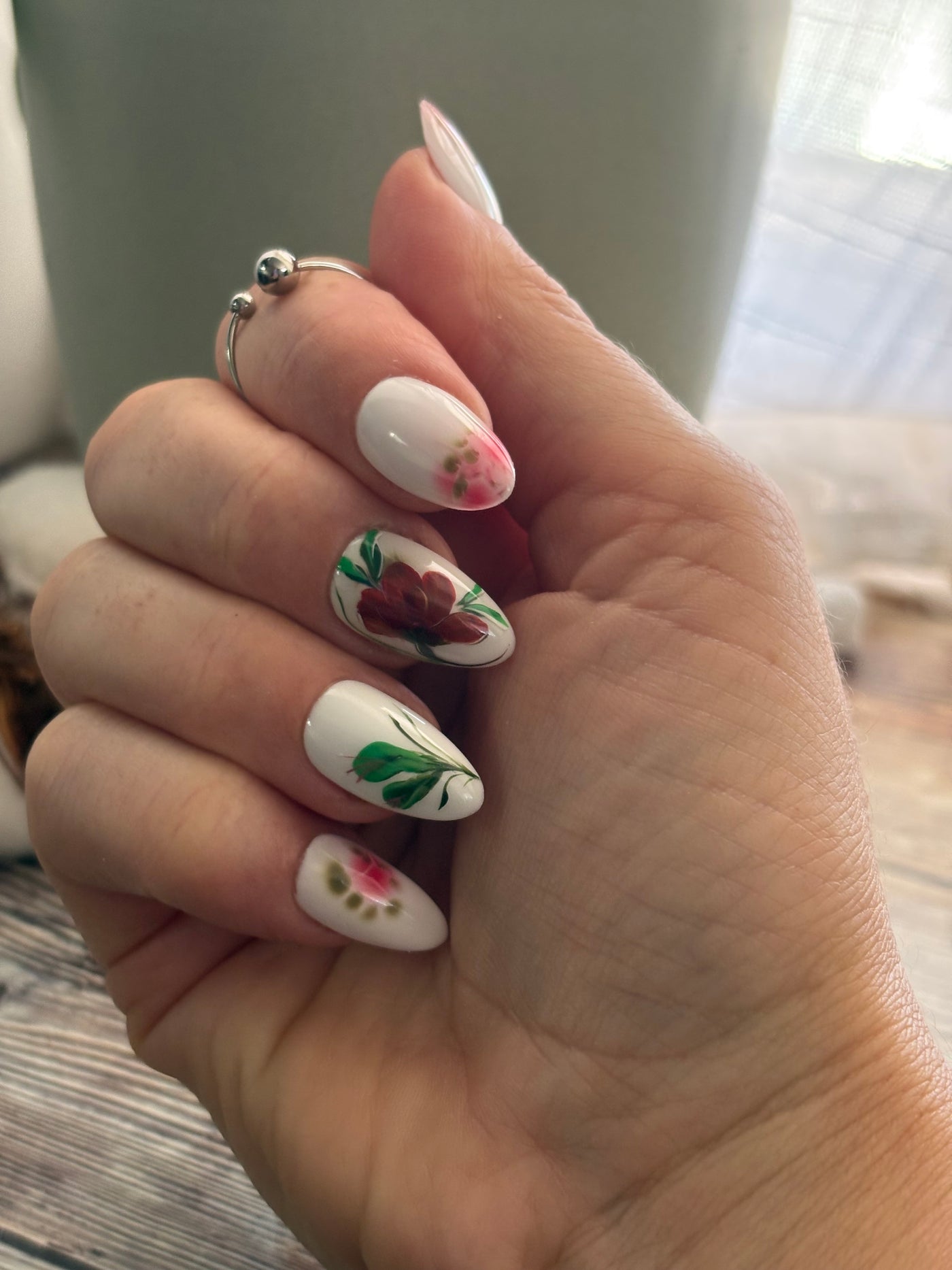 Press-On Nails Red muse