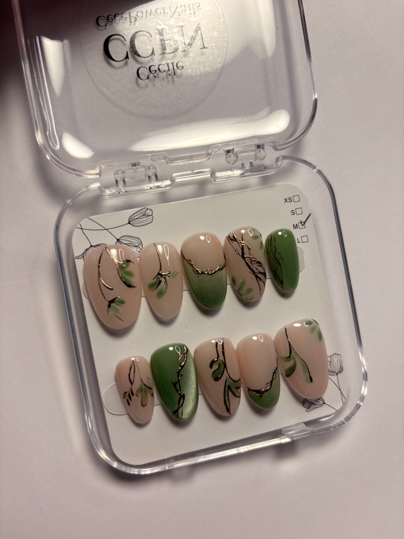 Press-On Nails Summer- Olive Branch